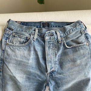 Liya high rise classic crop.